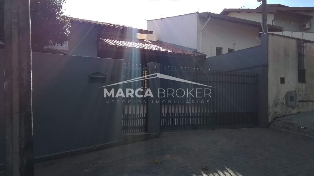 Casa para locacao e venda com 03 dorm, sendo 02 suítes no bairro alto da boa vista