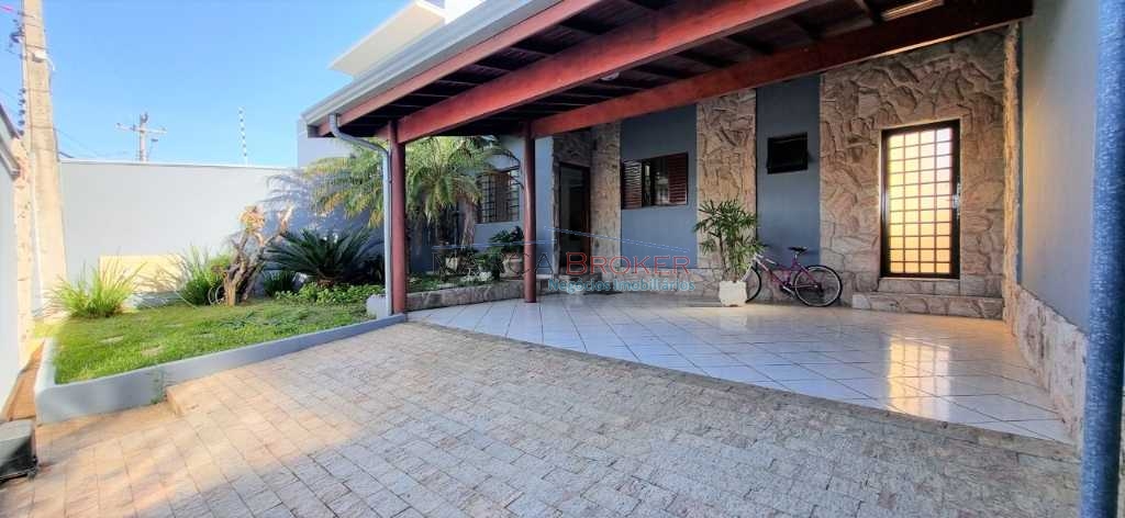 Casa térrea no bairro fonte nova em valinhos