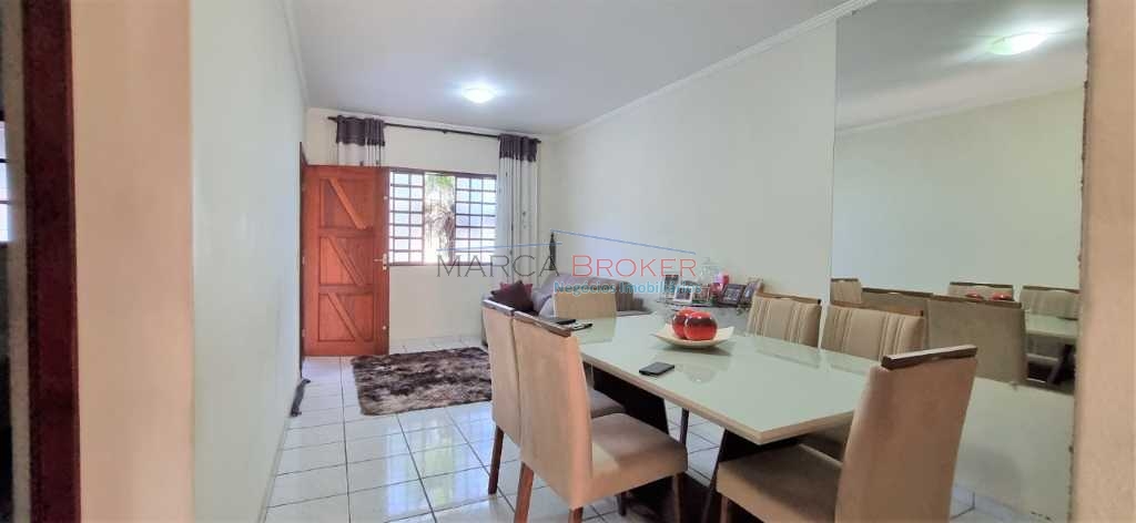 Casa térrea no bairro fonte nova em valinhos