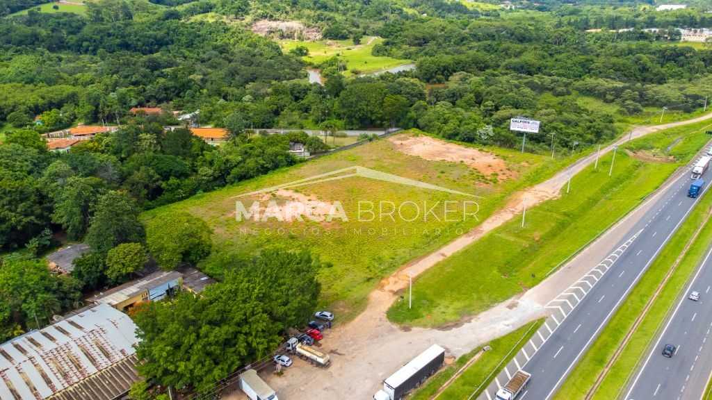 Área industrial/comercial às margens da rodovia d.pedro i