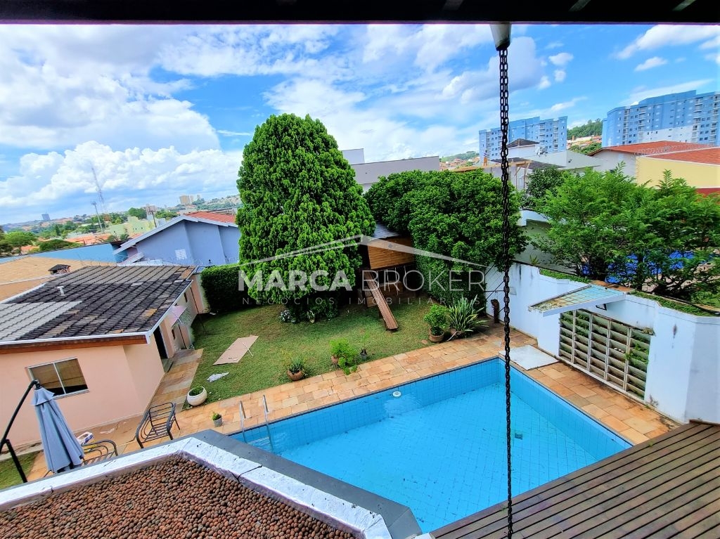 Venda de Casas / Condomínio na cidade de Valinhos