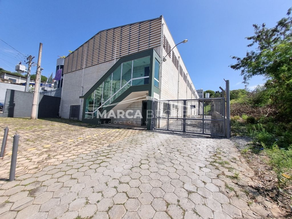 Ótimo galpão industrial para locação em itatiba/sp