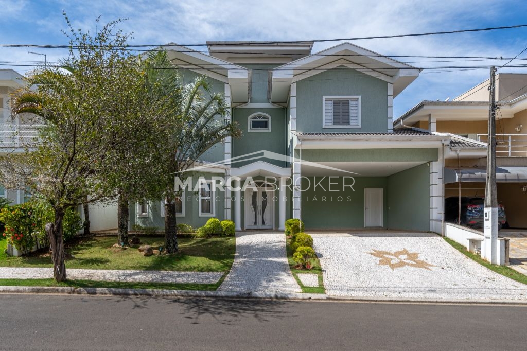 Casa a Venda no Condomínio Vila Brasilianaem Valinhos