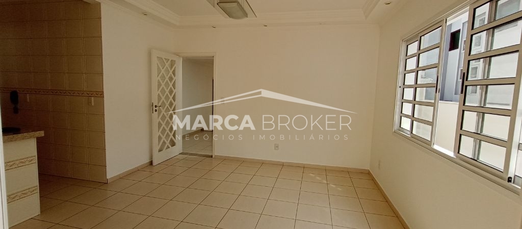Casa de condomínio com 4 quartos sendo 02 suítes para alugar - foto 12