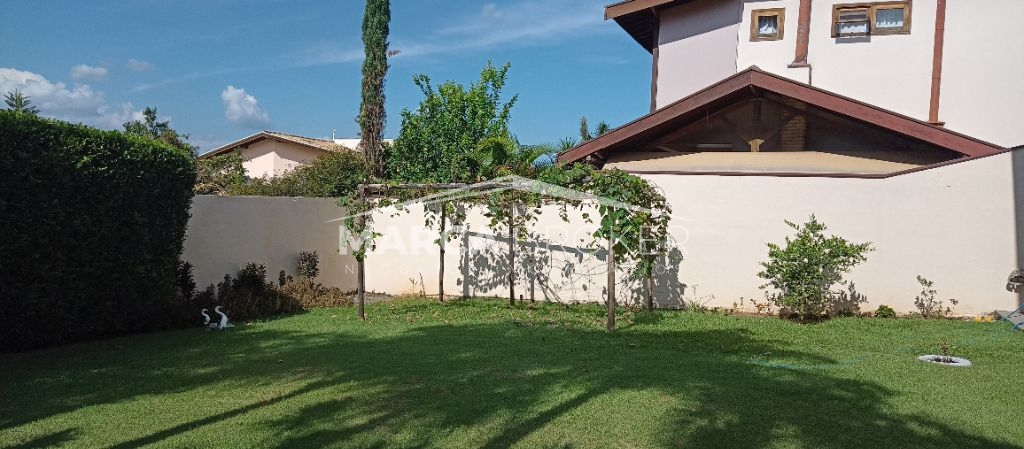 Casa à venda no condomínio residencial terras do caribe em v