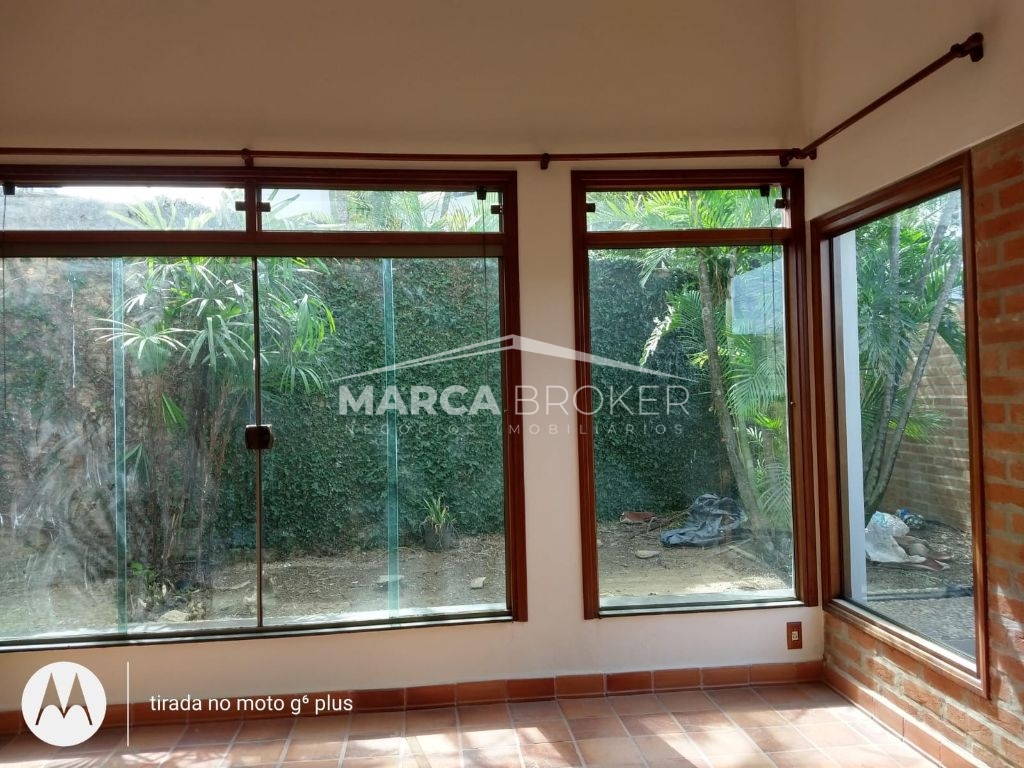 Casa em colinas da matiqueira em são joão da boa vista