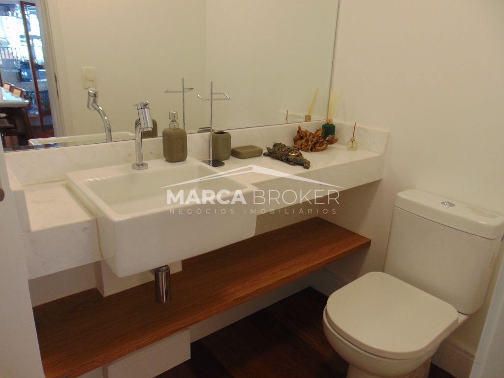 Apartamento com 03 suites no bairro Pompeia em São Paulo