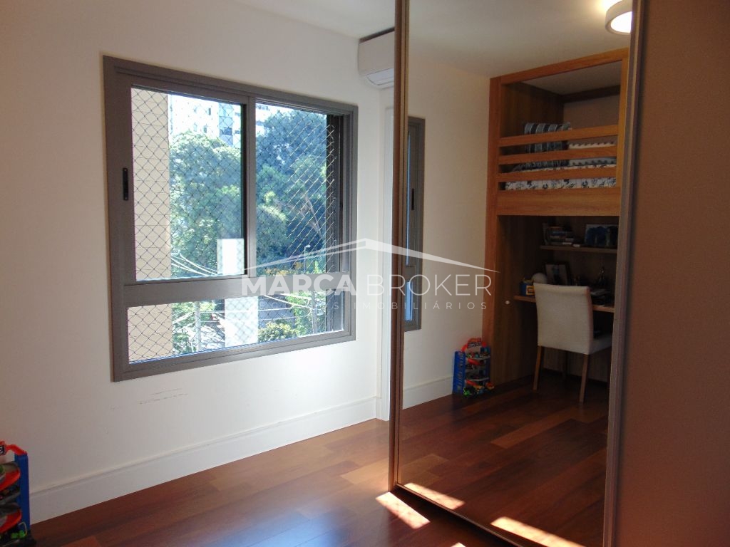 Apartamento com 03 suites no bairro Pompeia em São Paulo