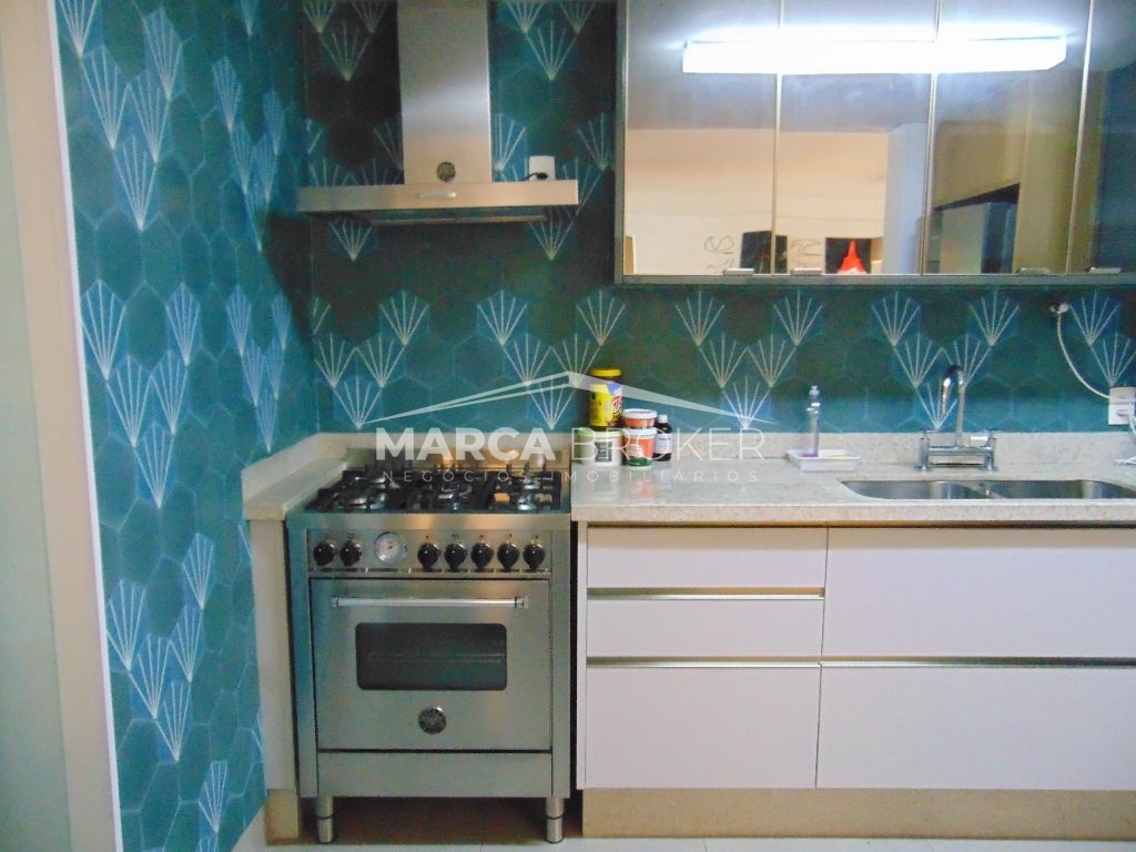 Apartamento com 03 suites no bairro Pompeia em São Paulo