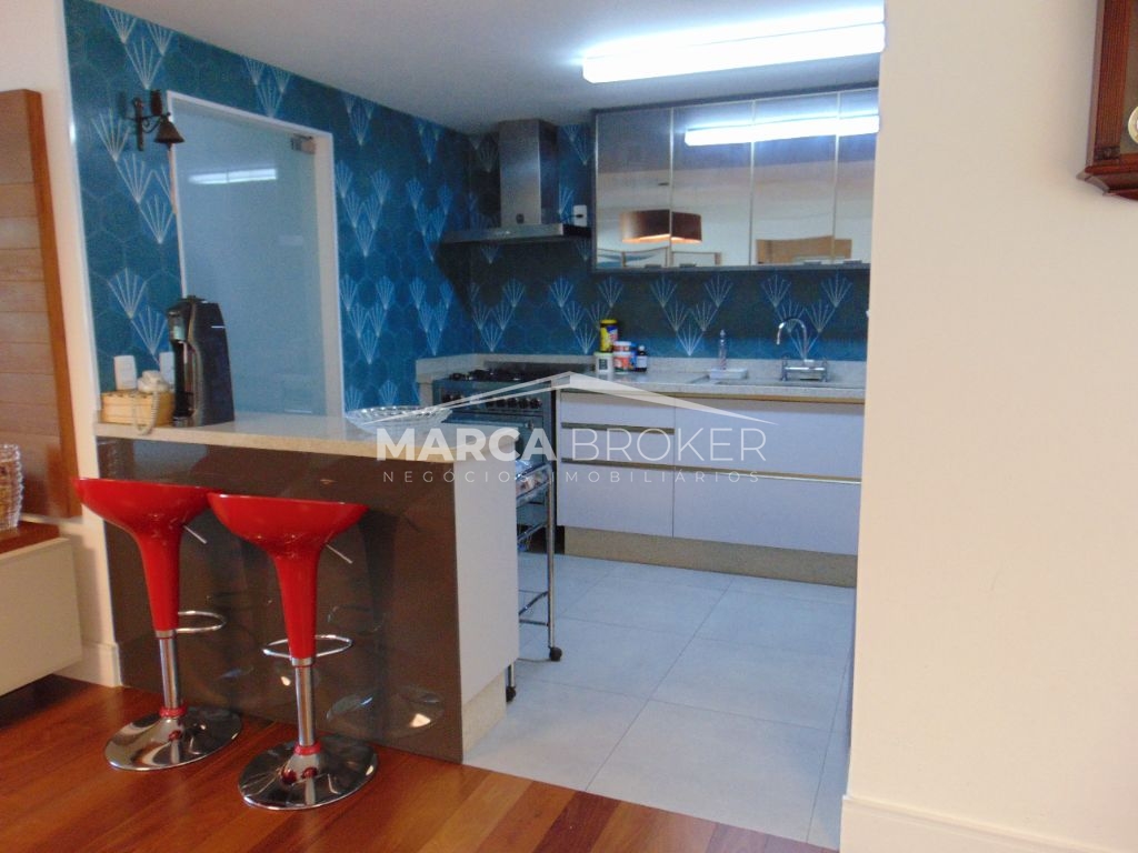 Apartamento com 03 suites no bairro Pompeia em São Paulo