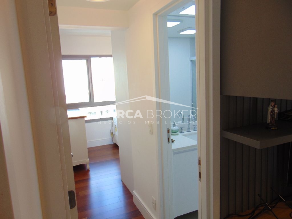 Apartamento com 03 suites no bairro Pompeia em São Paulo