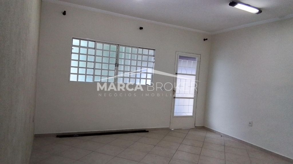 Casa à venda com 3 quartos no jardim nova palmares ii, valin