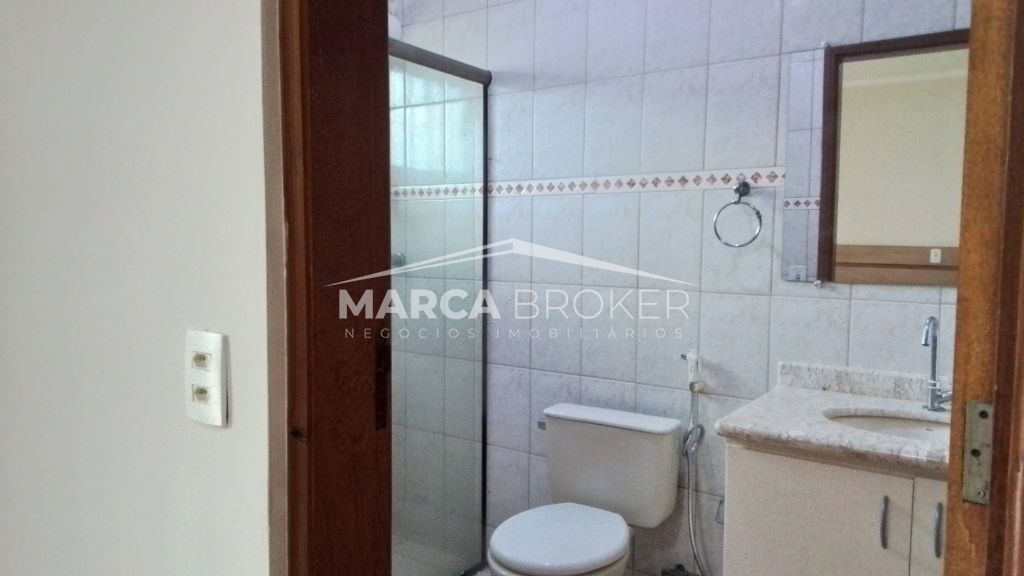 Casa à venda com 3 quartos no jardim nova palmares ii, valin