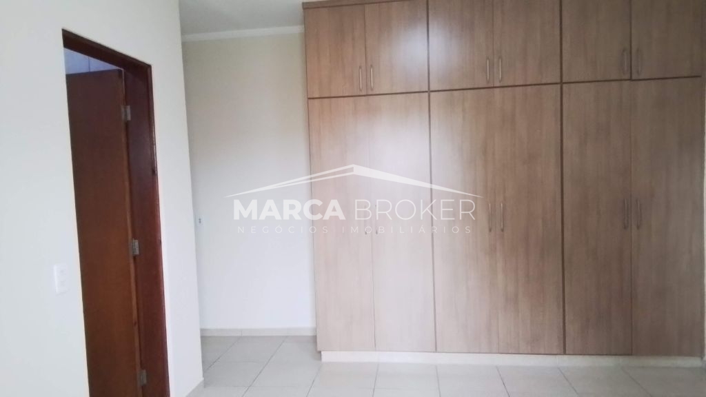 Casa à venda com 3 quartos no jardim nova palmares ii, valin