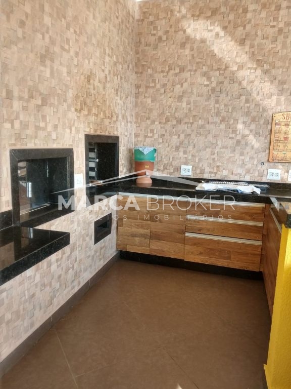 Casa à venda no condomínio clube de campo valinhos em valinhos