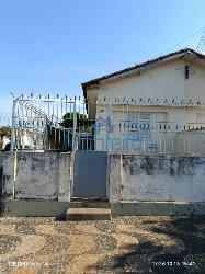 Casa geminada para alugar com 1 quarto no JD PRIMAVERA, Porto Ferreira - Monteiro Imobiliária
