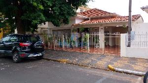 Casa à venda com 3 quartos no JD PRIMAVERA, Porto Ferreira - Monteiro Imobiliária