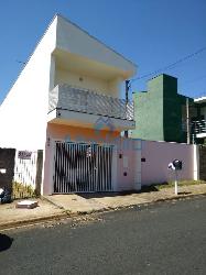 Casa sobrado à venda no JARDIM JANDIRA, Porto Ferreira - Monteiro Imobiliária