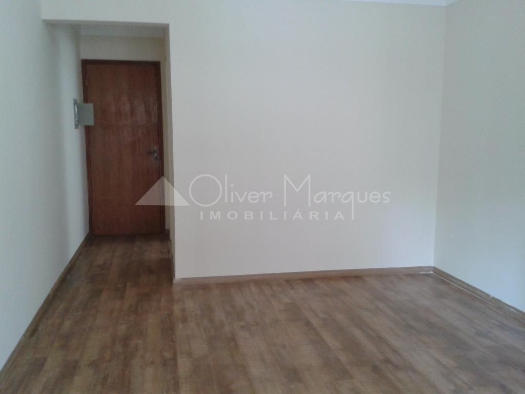 Apartamento de 3 dormitórios para alugar no bairro continent