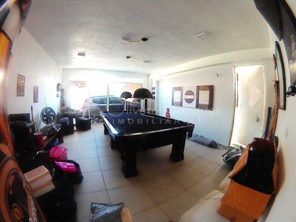 Casa, 3 quartos, 232 m² - Foto 33