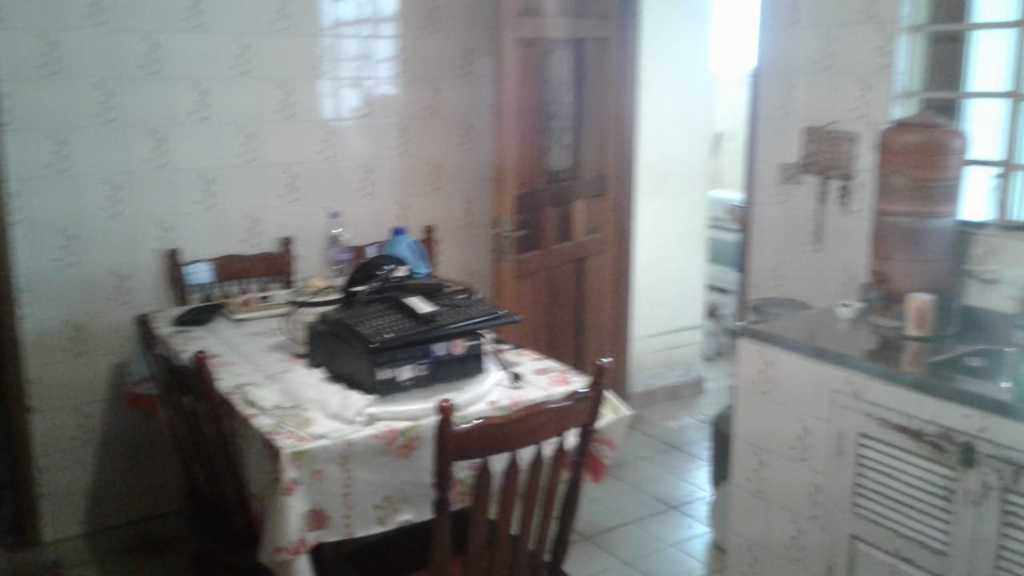 Casa à venda com 2 quartos, 198m² - Foto 5