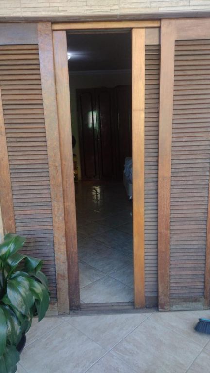 Sobrado de 4 dormitórios com churrasqueira - barueri, baruer