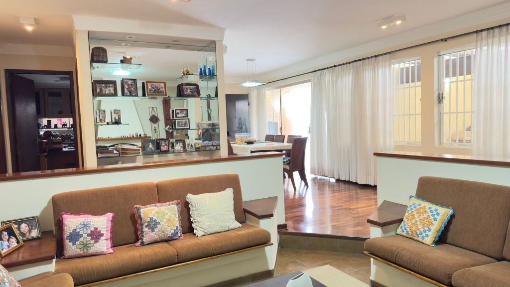 Casa, 3 quartos, 240 m² - Foto 11