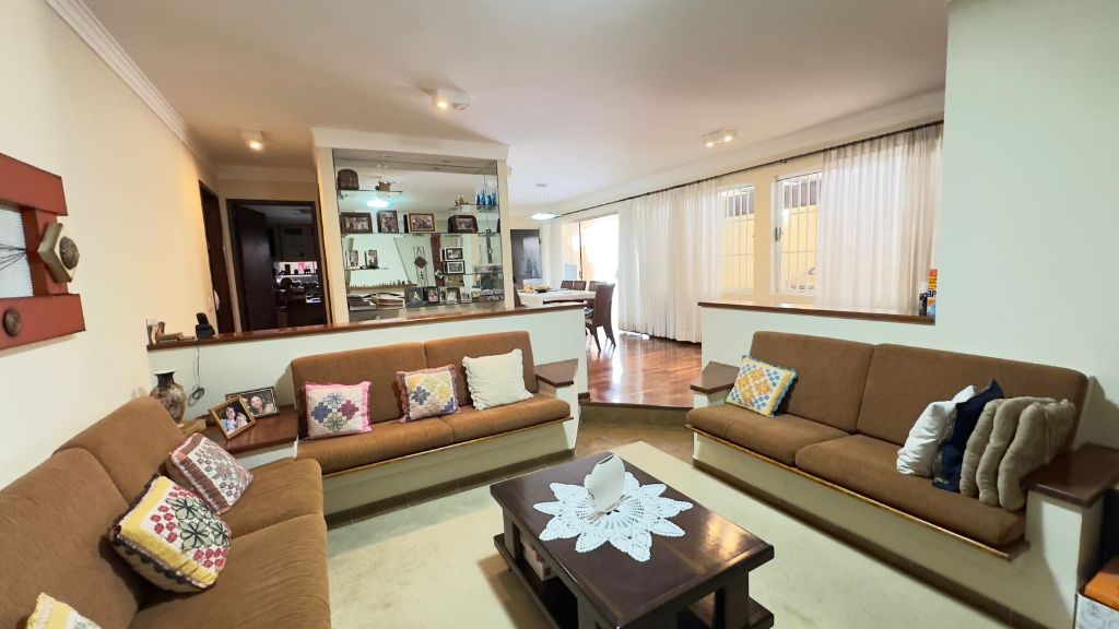 Casa, 3 quartos, 240 m² - Foto 12