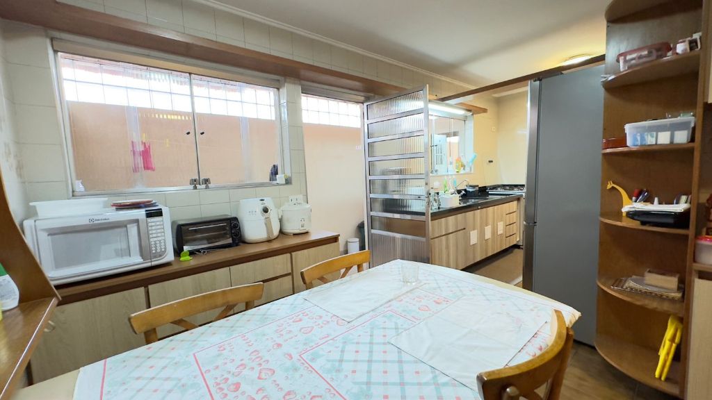 Casa, 3 quartos, 240 m² - Foto 21