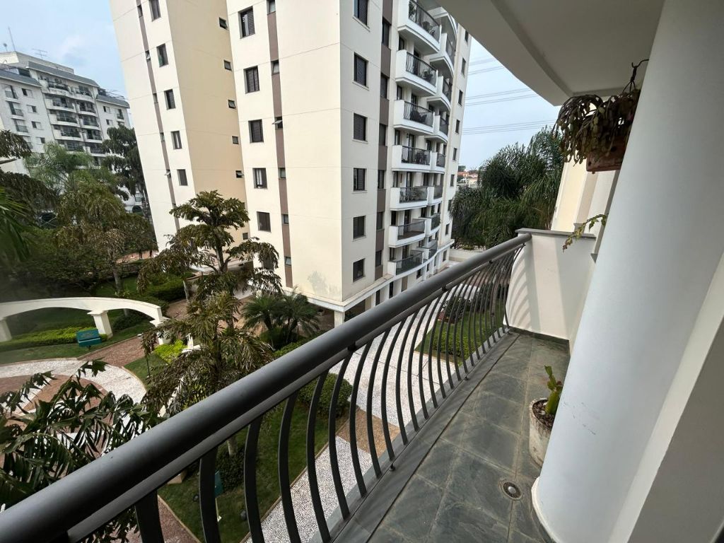 Apartamento à venda na vila são francisco, são paulo 3 dormi