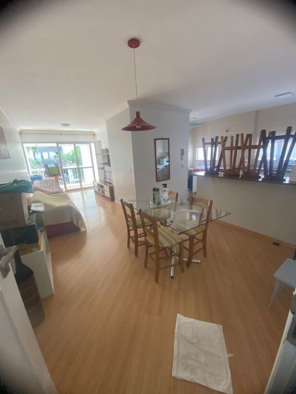 Apartamento padrão com 3 dormitórios no parque continental -
