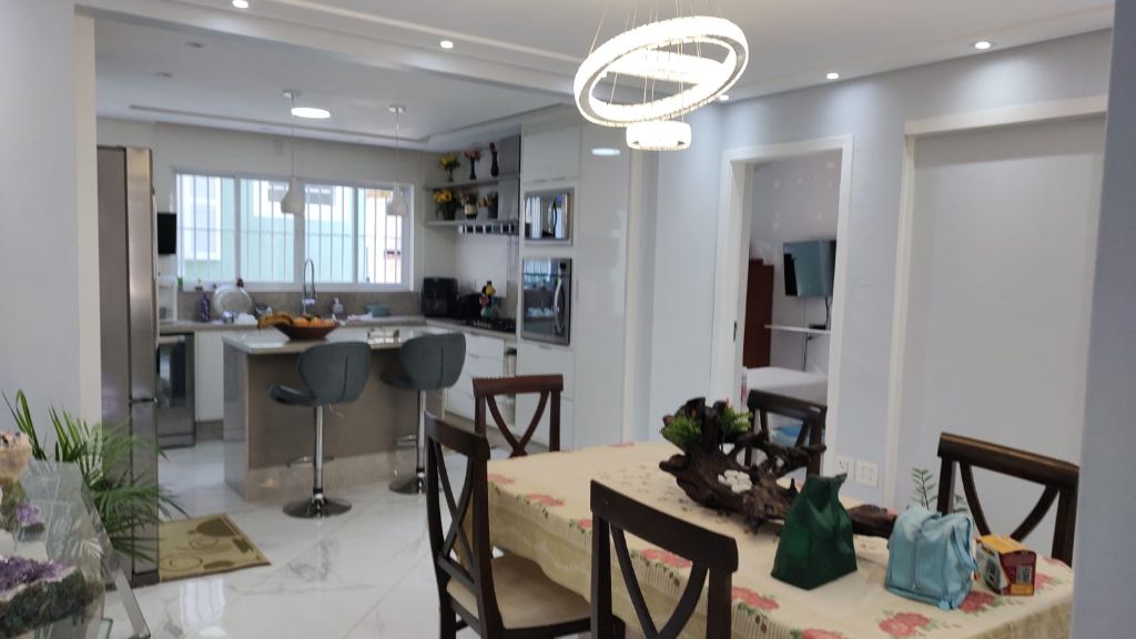 Sobrado à venda com 4 quartos, 150m² - Foto 30