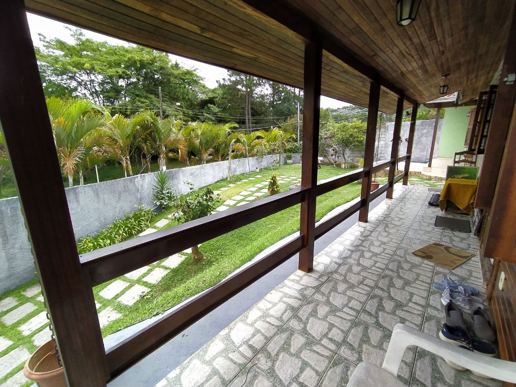 Casa de alto padrão com 4 dormitórios no bairro gramado em c