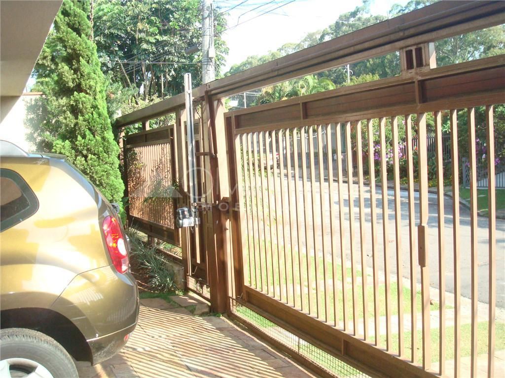 Sobrado de 4 dormitórios com espaço gourmet no parque contin