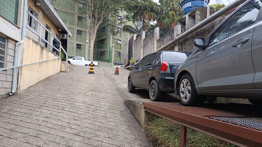 Sala-Conjunto, 400 m² - Foto 1