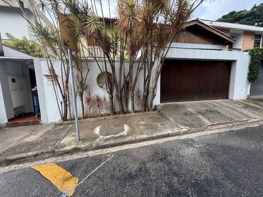 Sobrado, 4 quartos, 230 m² - Foto 1