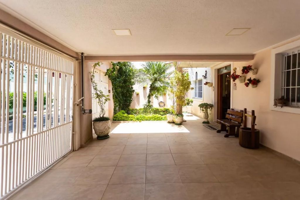 Sobrado, 6 quartos, 400 m² - Foto 1