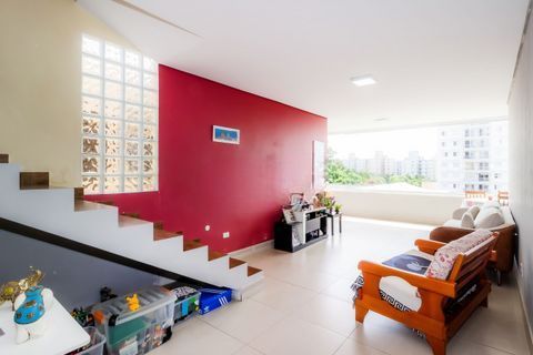 Sobrado, 3 quartos, 200 m² - Foto 1