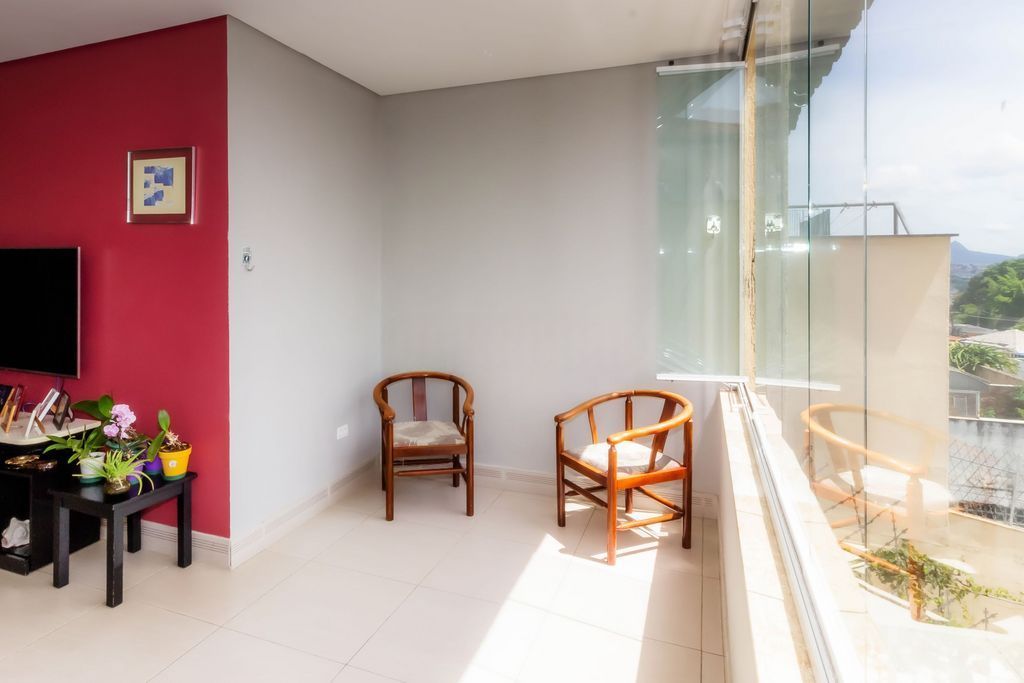 Sobrado, 3 quartos, 200 m² - Foto 2