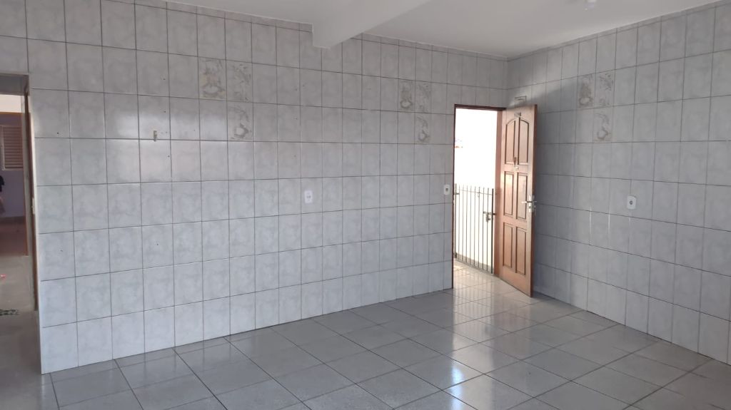 Casa, 2 quartos, 90 m² - Foto 1