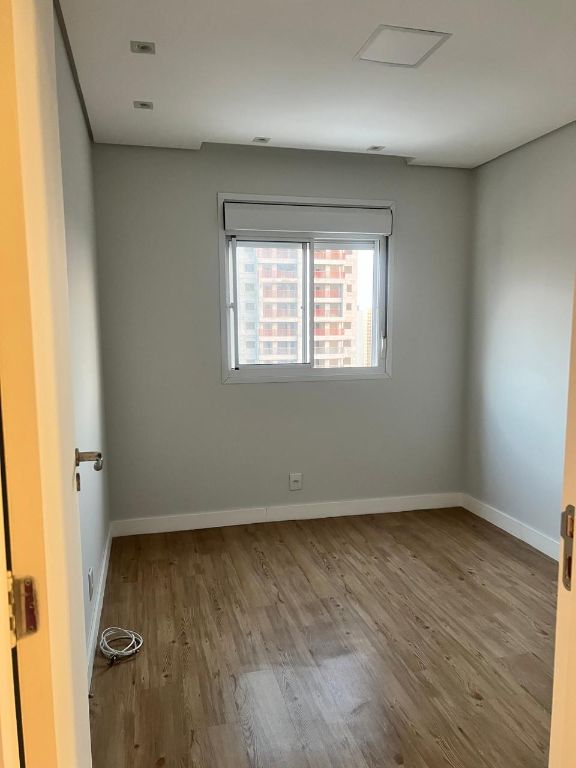 Apartamento à venda com 2 quartos, 69m² - Foto 26