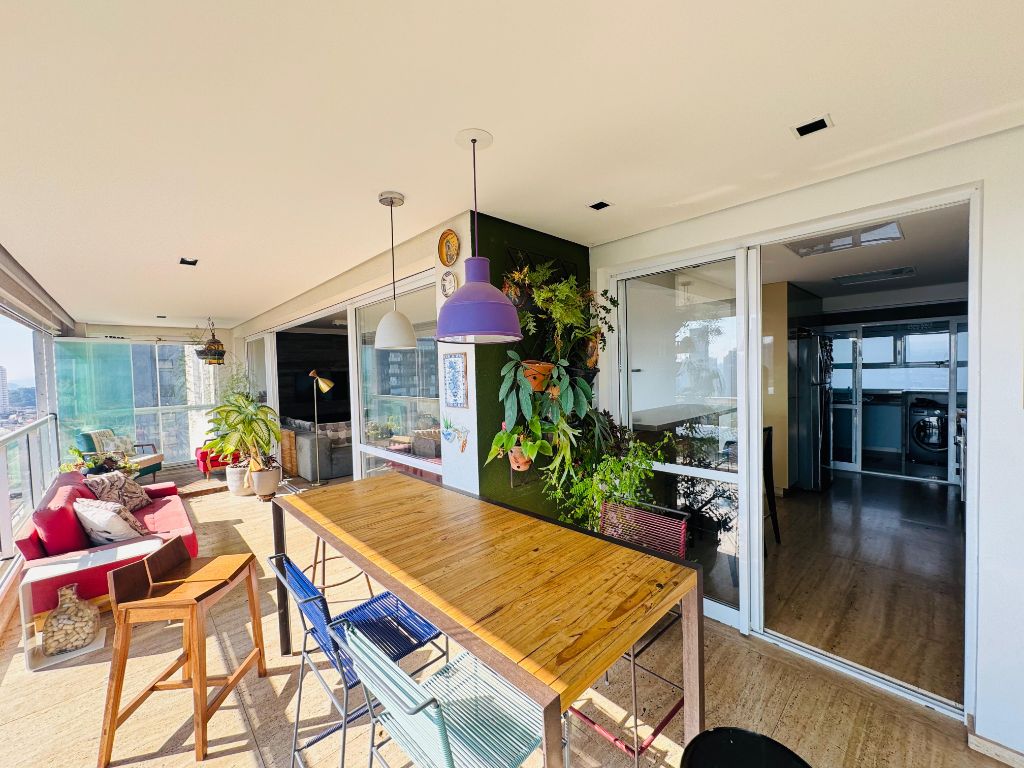 Apartamento, 3 quartos, 187 m² - Foto 2