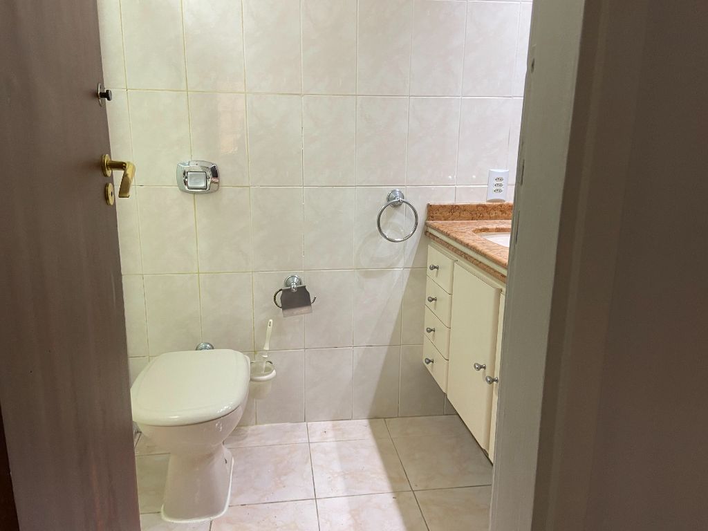 Casa, 4 quartos, 220 m² - Foto 31