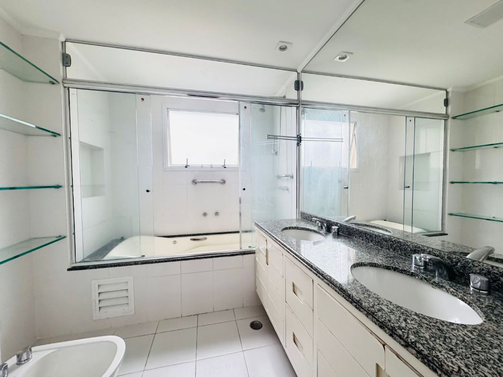 Apartamento, 3 quartos, 200 m² - Foto 8