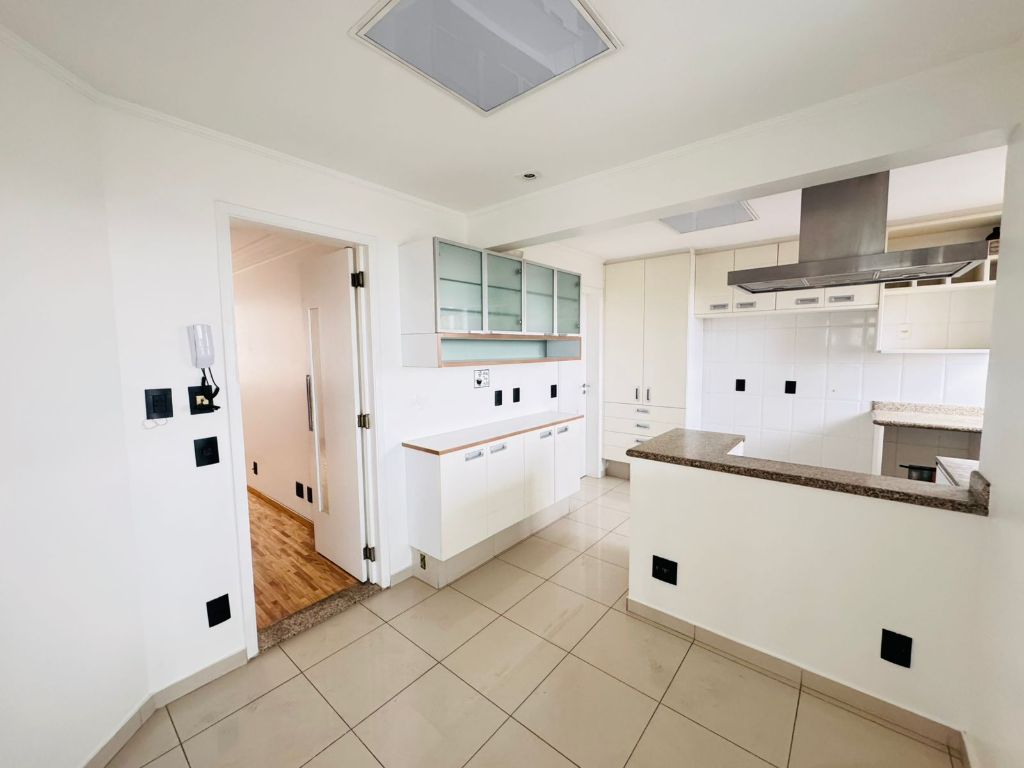 Apartamento, 3 quartos, 200 m² - Foto 33