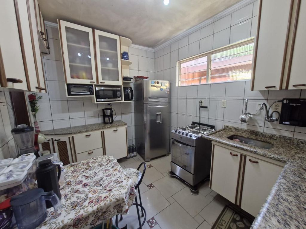 Casa, 2 quartos, 313 m² - Foto 2