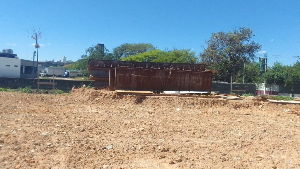 Terreno, 1900 m² - Foto 1