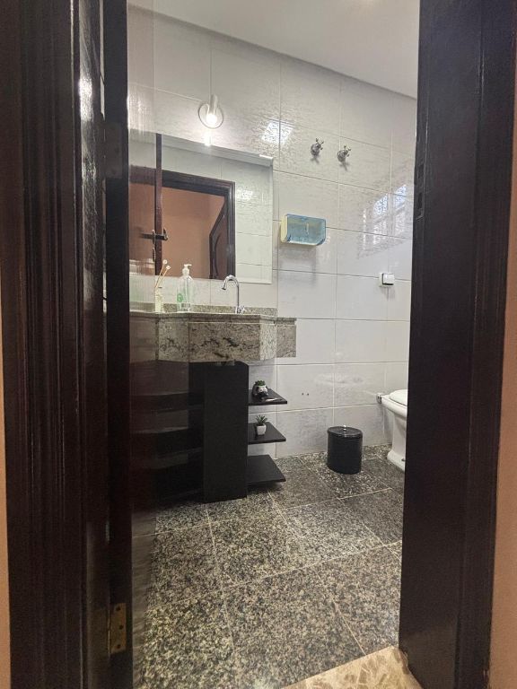 Casa, 4 quartos, 210 m² - Foto 21