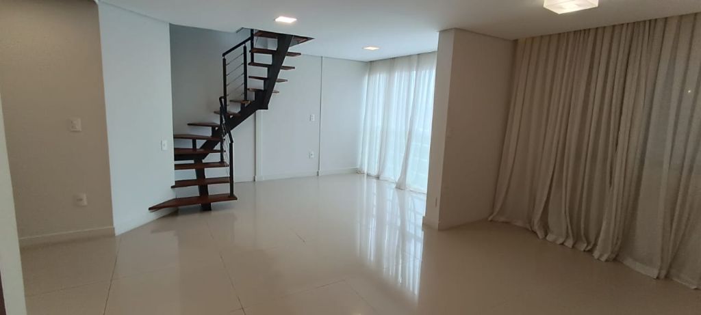 Cobertura, 3 quartos, 148 m² - Foto 2