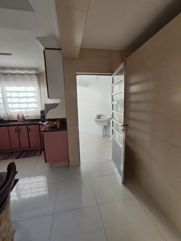 Casa, 4 quartos, 210 m² - Foto 20